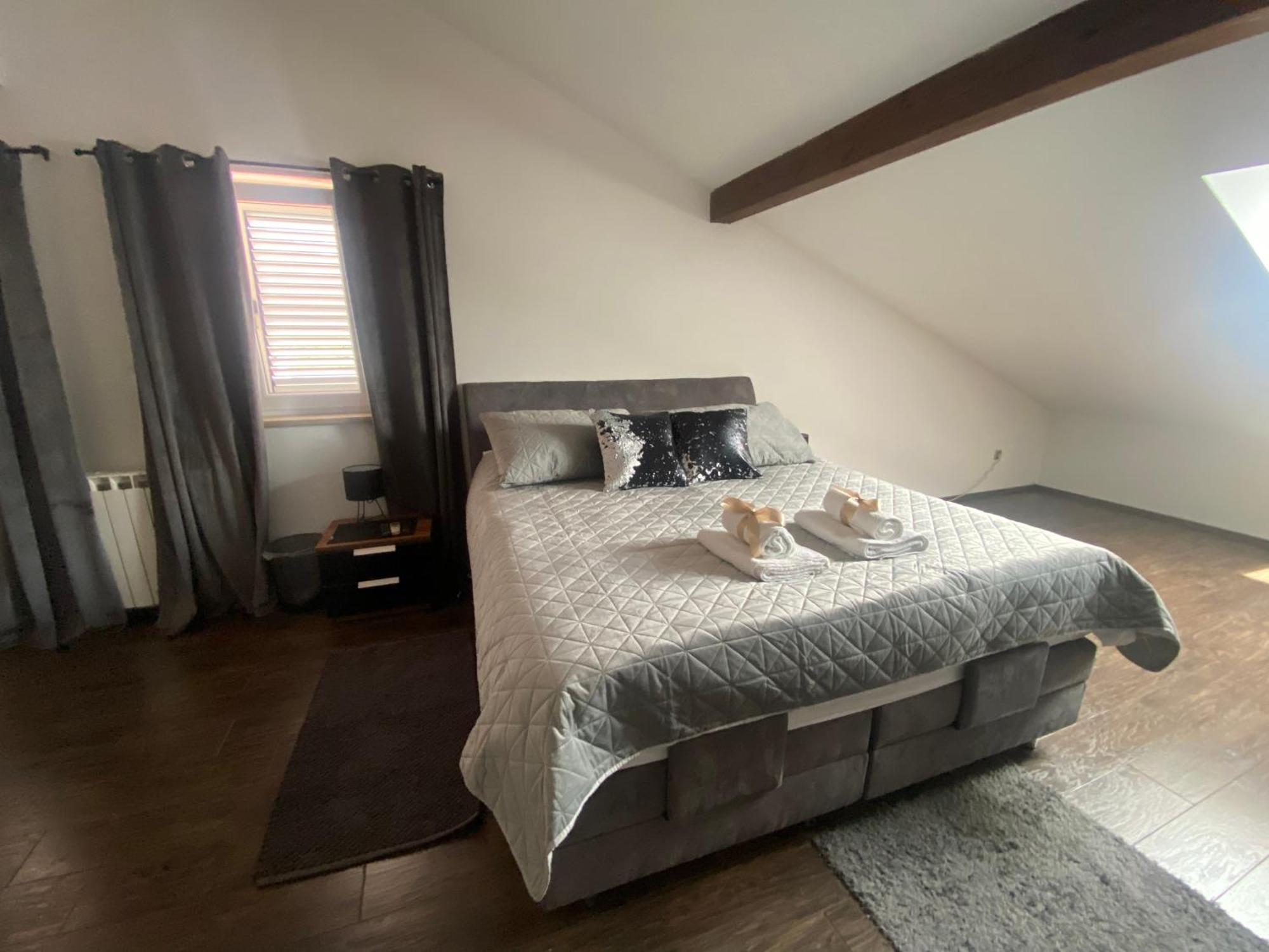 Penthouse Appartement Lovran Buitenkant foto
